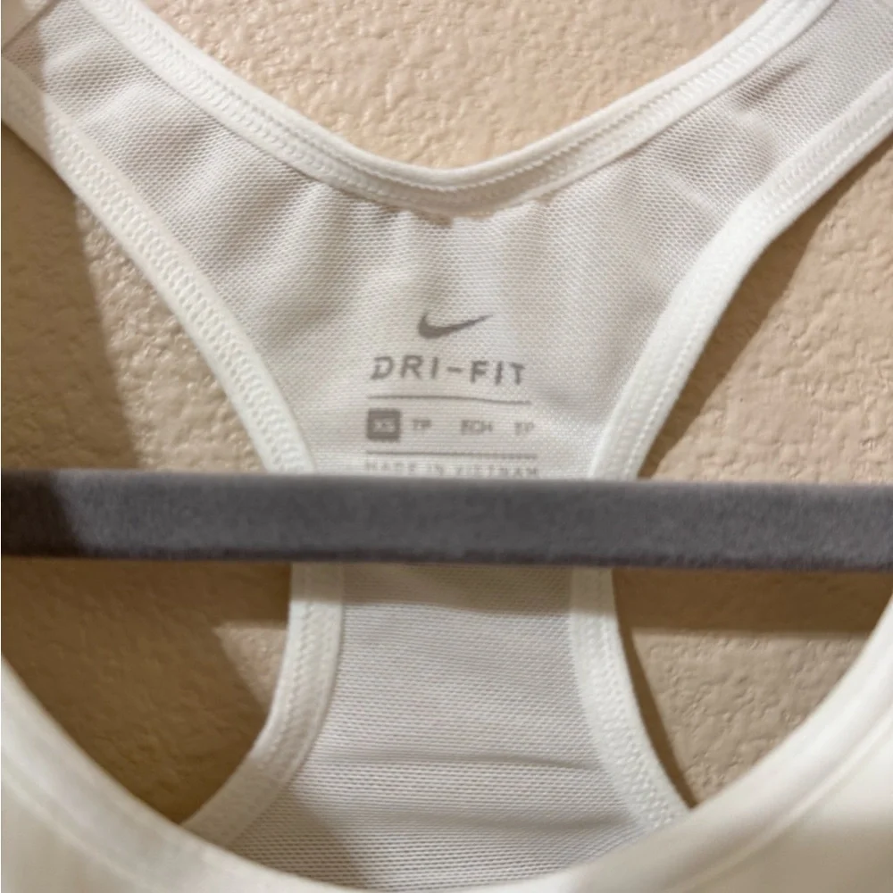 Nike Dri-FIT High Support Sports Bra XS NWT Racerback Training Gym